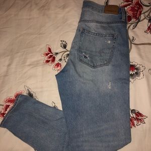 American Eagle mom jeans
